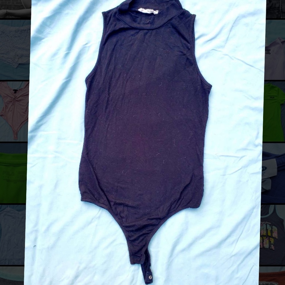 Black bodysuit (not dark blue)
